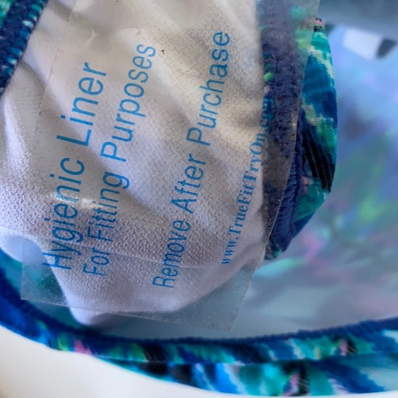 Kenneth Cole reaction bikini bottoms ONLY, Size L - Picture 6 of 8